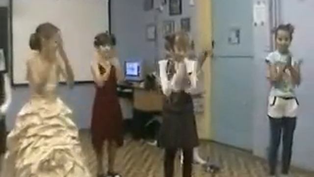 День Матери КСОШ №2 3Б класс смотреть онлайн