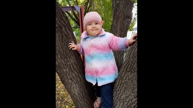 Как ни чего не успевать))) Кардиган в процессе// Покупка пряжи// Готово пальто для дочки смотреть онлайн