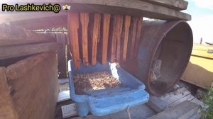 Плавлю воск для вощины