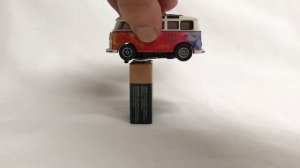 1965 Volkswagen Samba Bus Slot Car 2006 Round 2 - TEST ON 9v BATTERY