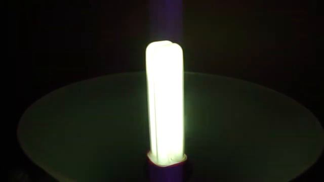 Lumax 15W z rurą od DULUX-D 18W G24-d2 смотреть онлайн