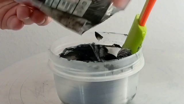 КАК СДЕЛАТЬ ЧЁРНЫЙ КРЕМ С МИНИМАЛЬНЫМ КОЛИЧЕСТВОМ КРАСИТЕЛЯ #торт #черный #крем #бенто #бентоторт смотреть онлайн