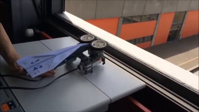 JAVA und LEGO Projektwoche 2015 - Paper Plane Launcher смотреть онлайн