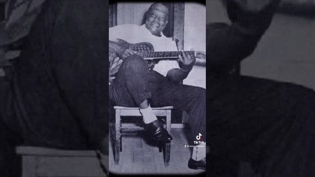 Short Slide Reso Guitar Heroes: Son House, Bukka White, Tampa Red, Sol Hoopii, National, Dobro