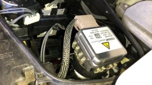 Audi Q5 headlight bulbs replacement , Q5,Q7,Xenon