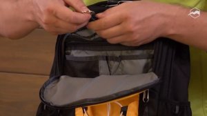 Рюкзак The North Face Jester TNF Yellow/TNF Black за 60 секунд