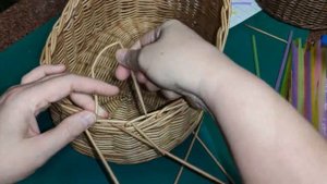 Урок плетения из бумажной лозы №13 - загибка "розга" классическая
