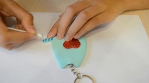 DIY Брелок на рюкзак своими руками из фоамирана