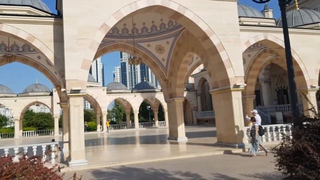 Июль 2022, Грозный, мечеть смотреть онлайн