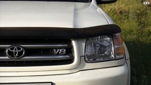 Toyota Sequoia 1st generation