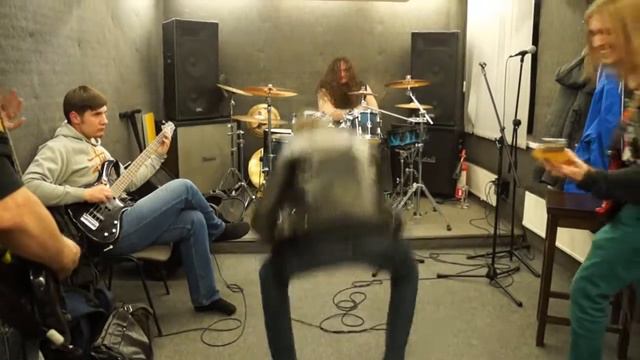 NecroSadist (NSK) - Two Bags Of Human (фрагмент репитиции) смотреть онлайн