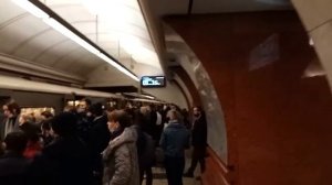 Пересадка на Парке Победы в час-пик (с СЛ на АПЛ)