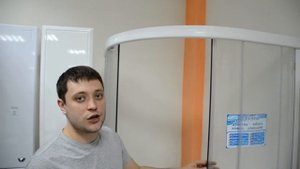 Обзор/сравнение душевого ограждения Triton Риф