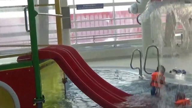 Отдыхаем в АКВАПАРКЕ ))) ГАЛАКТИКА г. КОГАЛЫМ 2 часть.