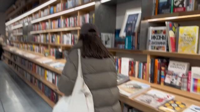 КНИЖНАЯ ОХОТА | прогулка по книжным магазинам моего города ?
