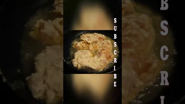 МЯСО ОТБИТЬ ПОСЛИТЬ ПОПЕРЧИТЬ ЯЙЦО МУКА МАСЛО  ПОЖАРИТЬ