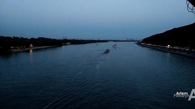 САМЫЙ ЛЮБИМЫЙ МОСТ КИЕВА / ПРОГУЛКА ПО МОСТУ НА ТРУХАНОВ ОСТРОВ