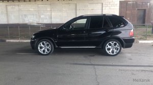 Блондинка рулит. BMW X5  E53. Легендарный Бумер. БМВ Е53 4,8is 360 л/с. Бумер.