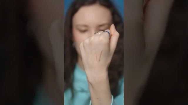 СРАВНЕНИЕ двух КАРАНДАШЕЙ для БРОВЕЙ / INFLUENCE или WET N WILD?