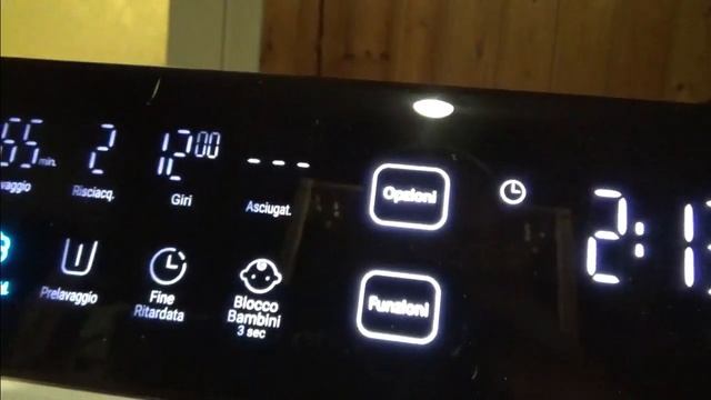 NEW WASHER-DRYER HAIER HWD100-BD1499U1N смотреть онлайн