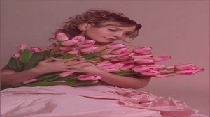 Дарите женщинам цветы.(На слова Н.Баскова.)