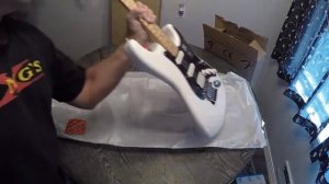 Fender Player Stratocaster HSS Floyd Rose Guitar Unboxing on the bench