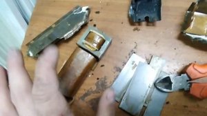 В поисках меди. Разбираю дросселя на медь и железо #1 #медь #дроссель #разбор