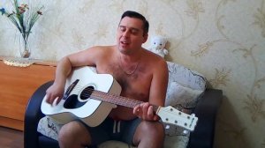 Песни под гитару.Дворовые песни.В опустевшем парке плачут тополя.