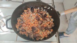РАССЫПЧАТЫЙ рис плов НА СКОВОРОДЕ ПЛОВ просто БОМБА ПОШАГОВЫЙ рецепт как ПРИГОТОВИТЬ простой РЕЦЕПТ