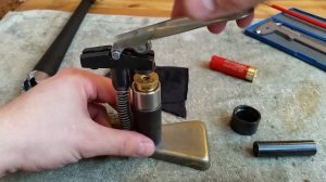 Обжим донца гильзы.