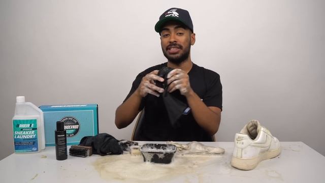 Vick Almighty Restores SUPER TRASHED White #Nike #AIRFORCE1 With #Reshoevn8r смотреть онлайн