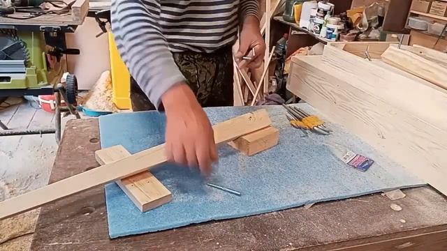 Как закрепить ножки к столу смотреть онлайн