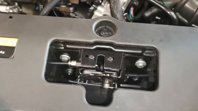 Защита от угона Exeed TXL Замок капота смотреть онлайн