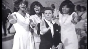 RARE - The original Supremes live on Hullabaloo