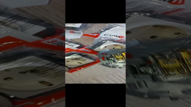 Недостаток у розеток серии Lexman lilian.