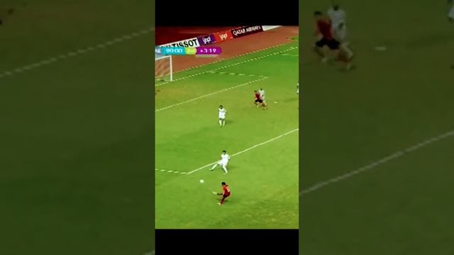 Lilipaly ( no look goal firminho )