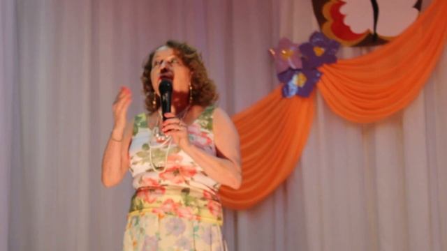 ЛЮБЛЮ И ОБОЖАЮ. Светлана Спиридонова смотреть онлайн