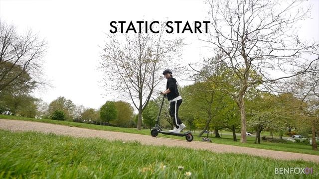 Size matters...??MERCANE WIDEWHEEL ELECTRIC SCOOTER REVIEW смотреть онлайн