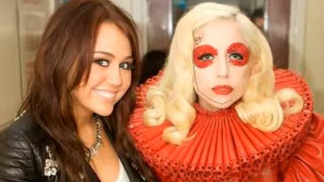 Real Time Face Swap! смотреть онлайн