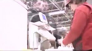 Сколько мяса в колбасе? "Мясо" пока ещё есть...