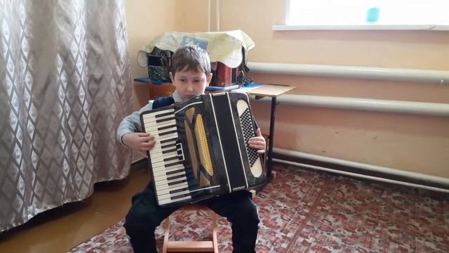 Кочергин Олег / аккордеон/, Е.Тиличеева "Праздничная ёлочка" смотреть онлайн