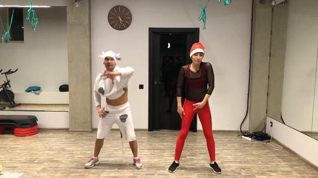 ? Разминка | Тренируемся дома смотреть онлайн