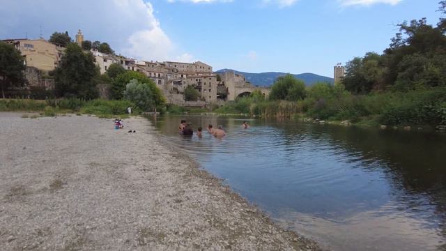 Гид в Барселоне экскурсии в Бесалу. Besalu и его ведьмы #гидвбарселоне #spasibuxina #спасибухина