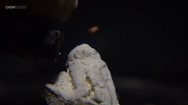 Фараонова змея. Термическое разложение роданида ртути. смотреть онлайн