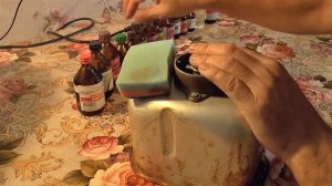 Как убрать жир и нагар на формочке для хлеба?  Кастрюле - посуде.