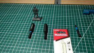 Ударный магнитный битодержатель с хвостовиком японского (азиатского) образца Makita E-08785