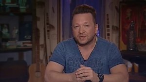 Владимир Глазунов читает стихотворение Ах Астаховой "Если ты ищешь счастье.. "