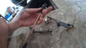 Кулиса КПП болтается. Вид из салона. Вертолёт на КПП