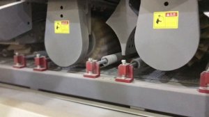 Щеточный рельефно-шлифовальный станок  MSS M7-1300.Шлифование фрезерованных дверей из МДФ.