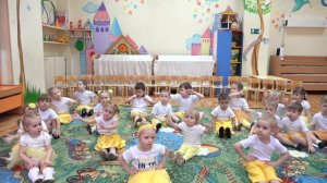 Танцы в честь дня рождения детского сада